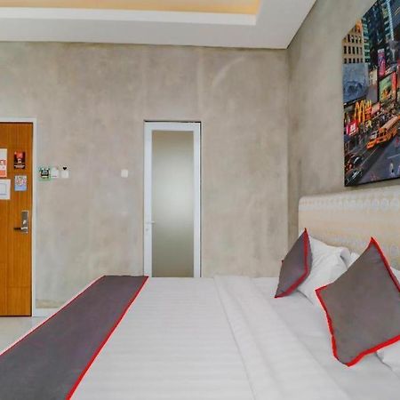 ホテル Collection O 31 The Batik Bed And Coffee バンドゥン エクステリア 写真